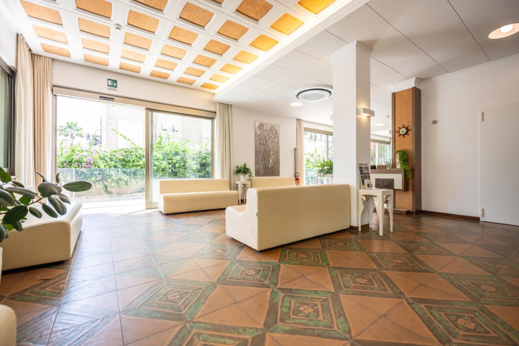 Hotel Florence Σαν Μπενεντέτο ντελ Τρόντο Εξωτερικό φωτογραφία