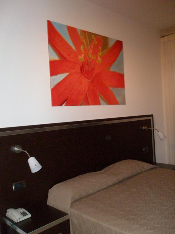 Hotel Florence Σαν Μπενεντέτο ντελ Τρόντο Εξωτερικό φωτογραφία